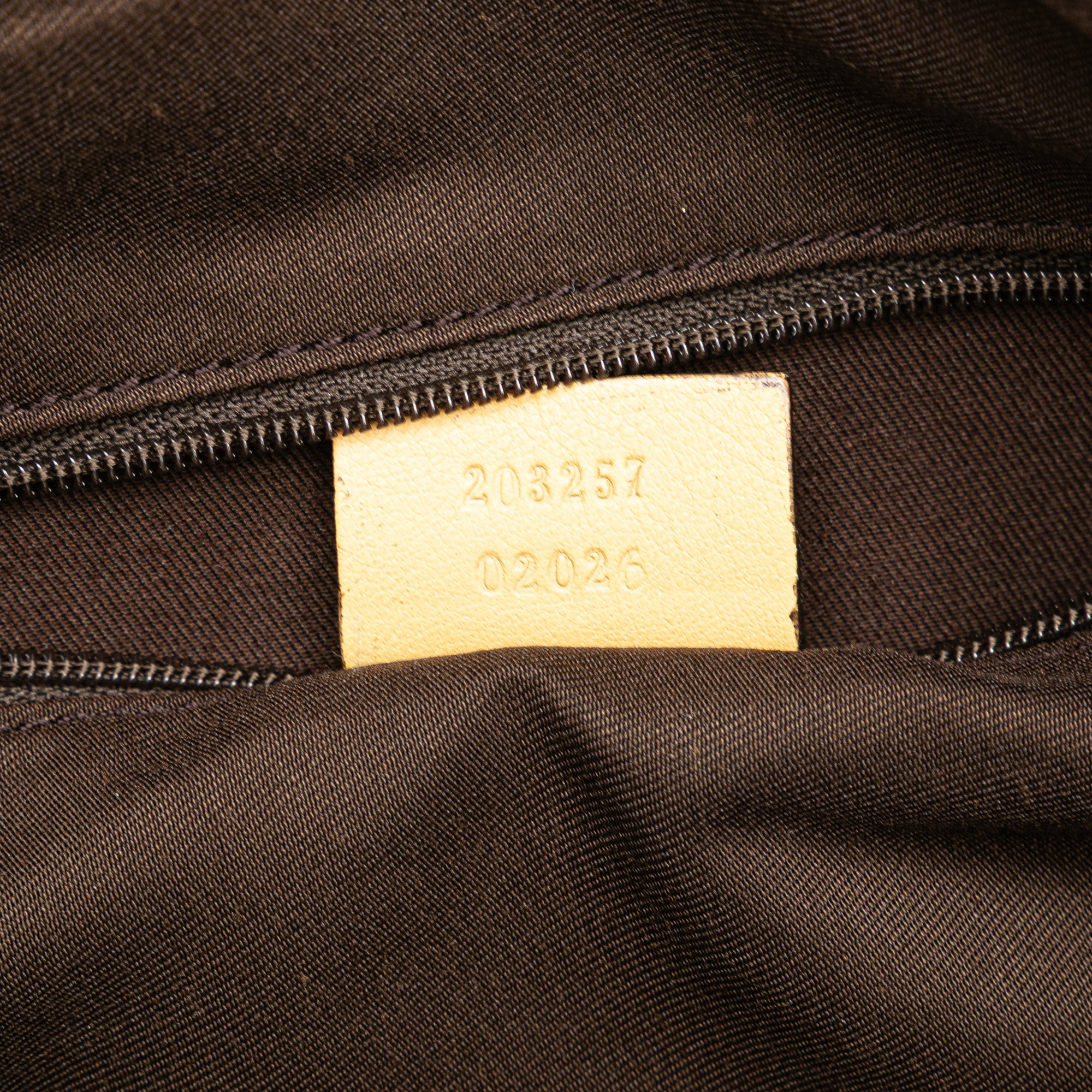 GG Canvas Abbey D Ring Crossbody - Image 6