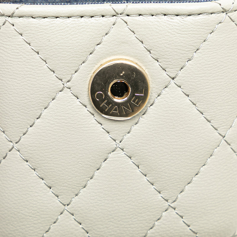 Mini Lambskin Elegant Chain Vanity Case - Image 7