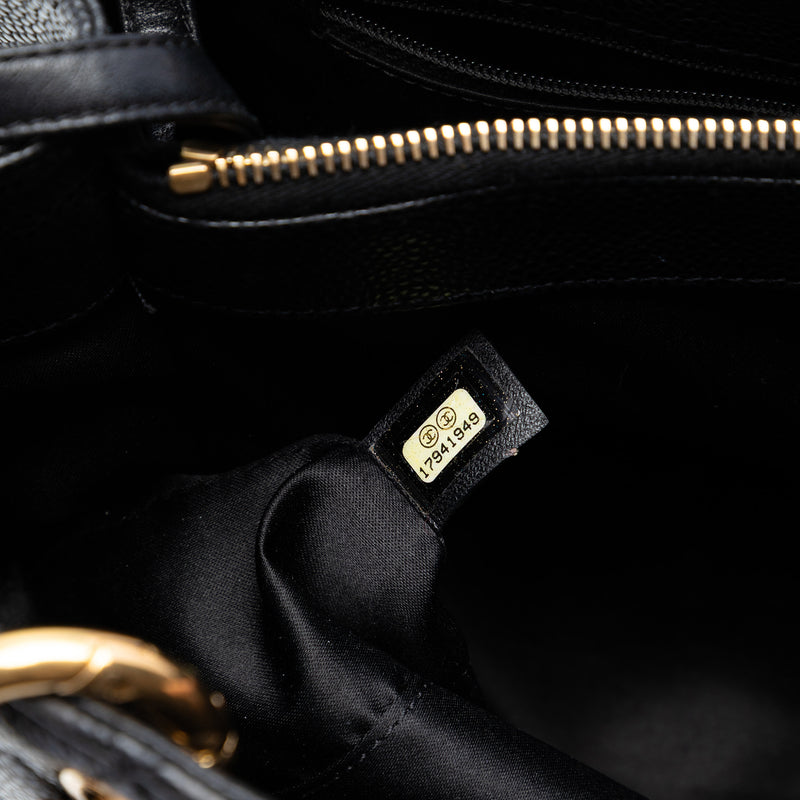 Caviar Grand Shopping Tote - Image 5