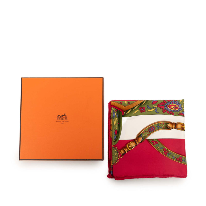 Festival des Amazones Silk Scarf 90 - Image 7