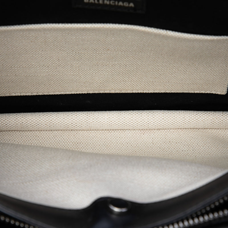 Canvas Navy Pochette Crossbody - Image 4