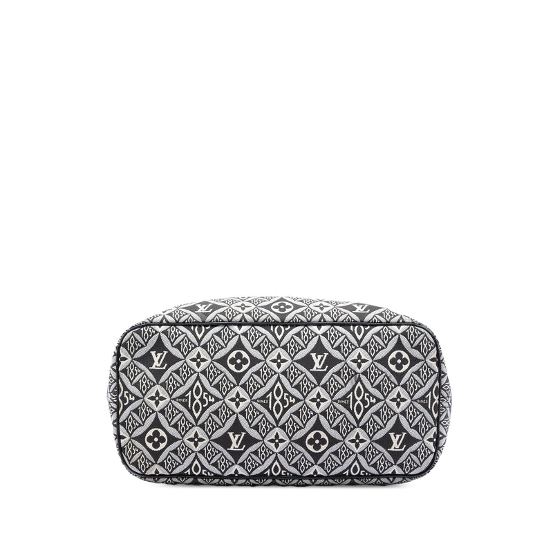 Monogram Jacquard Since 1854 Neverfull MM - Image 3