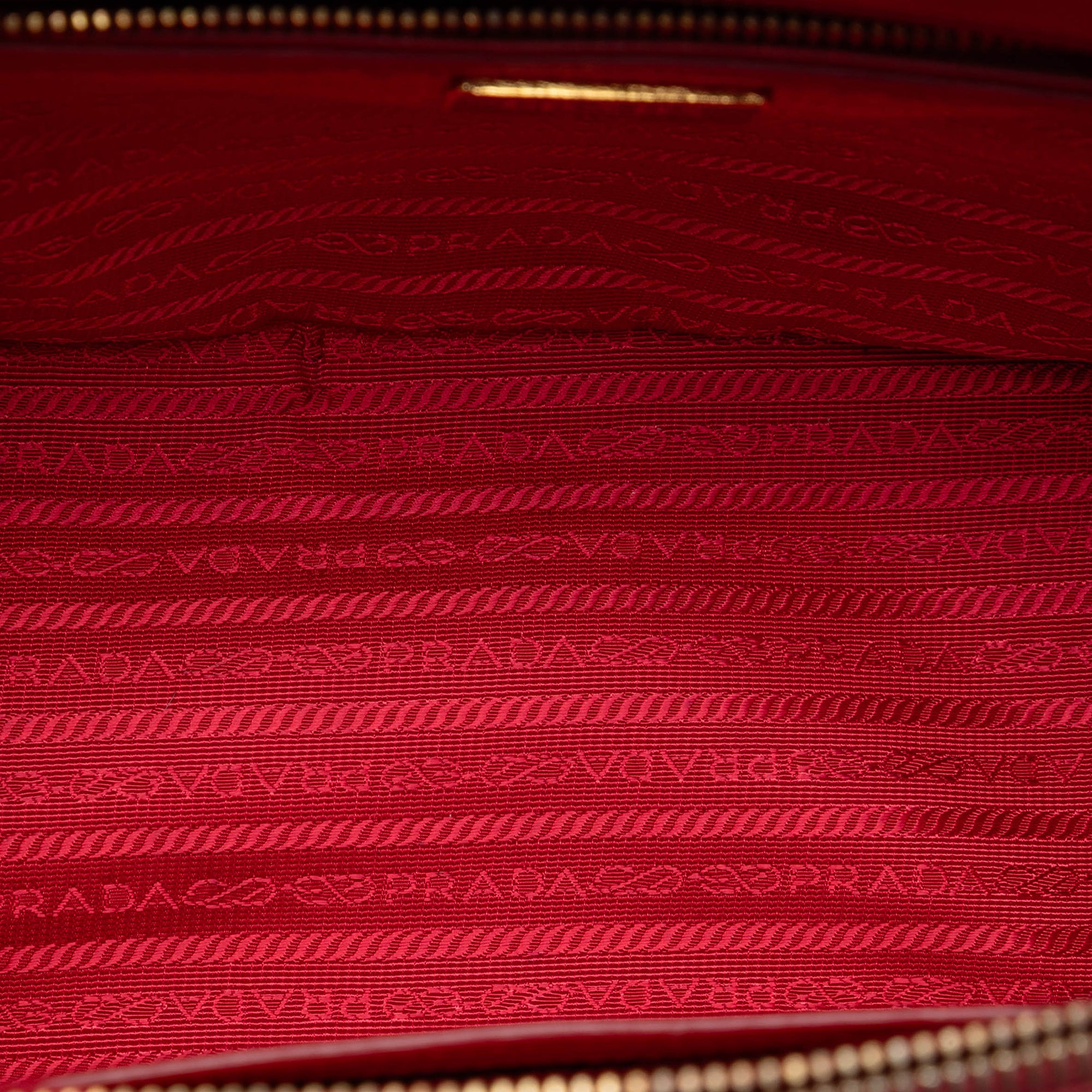 Small Saffiano Lux Galleria Double Zip Satchel - Image 4