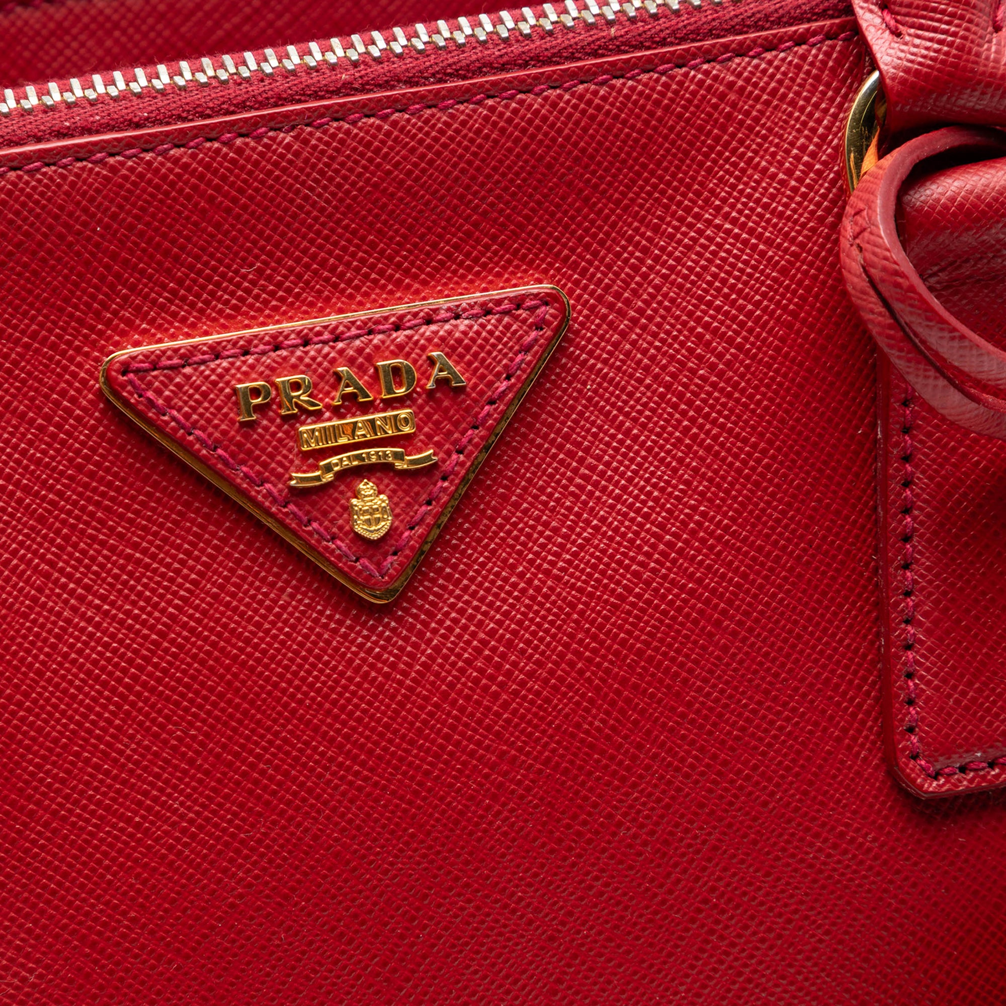 Small Saffiano Lux Galleria Double Zip Satchel - Image 5