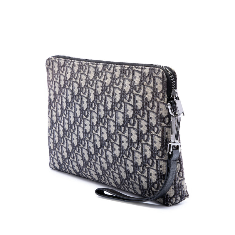 Oblique Canvas A4 Zipped Pouch - Image 2
