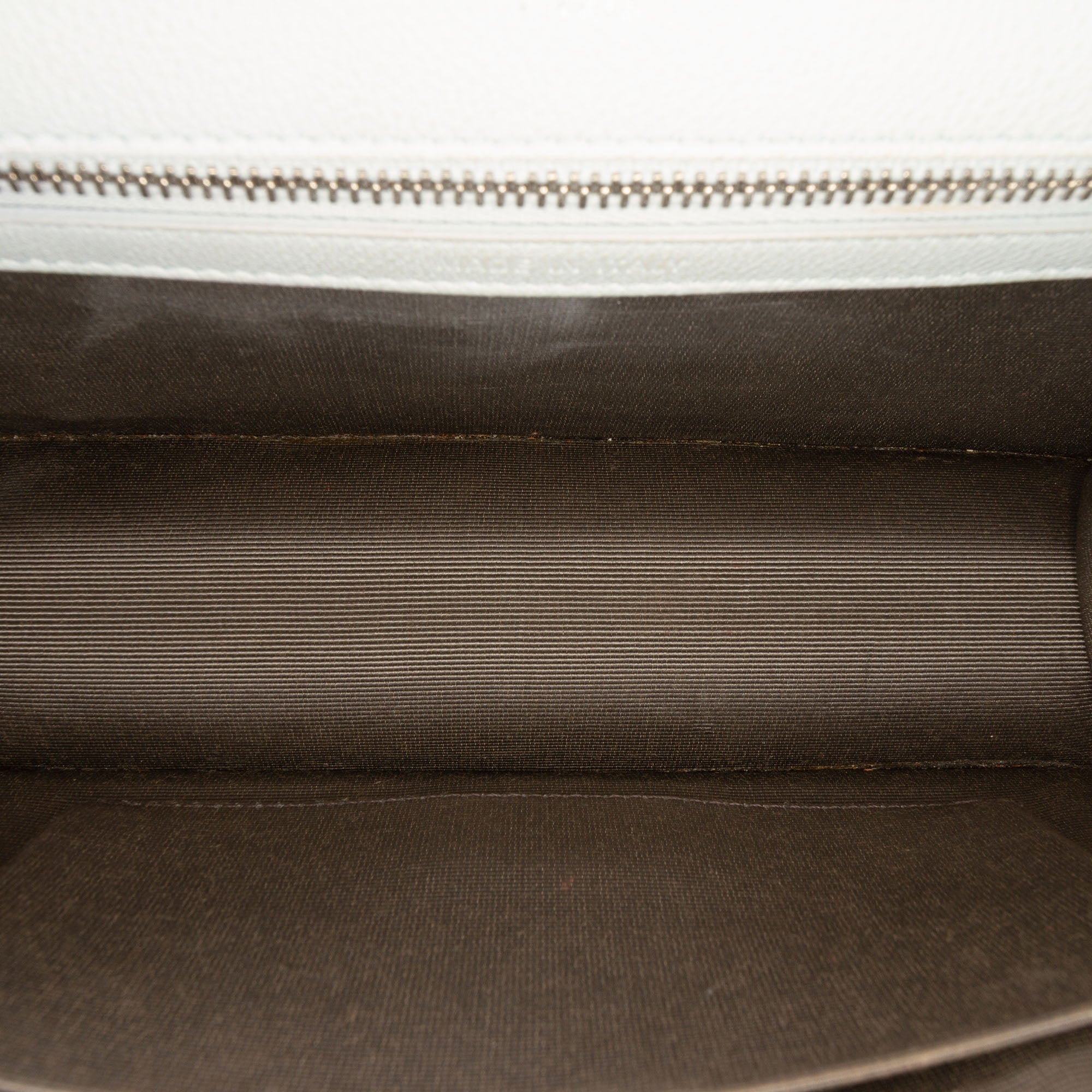 Small Grained Calfskin Diorama Flap - Image 4