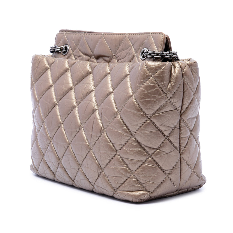 Quilted Metallic Aged Calfskin Reissue 2.55 Tote - Image 2