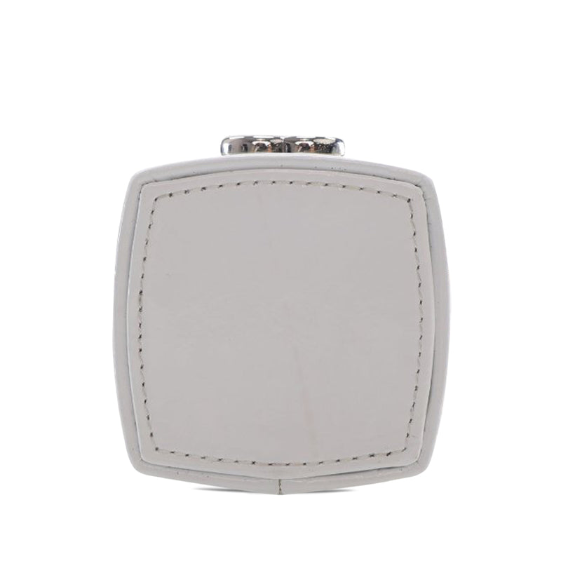 Patent Goatskin Make-Up Box Clutch With Chain - Image 3