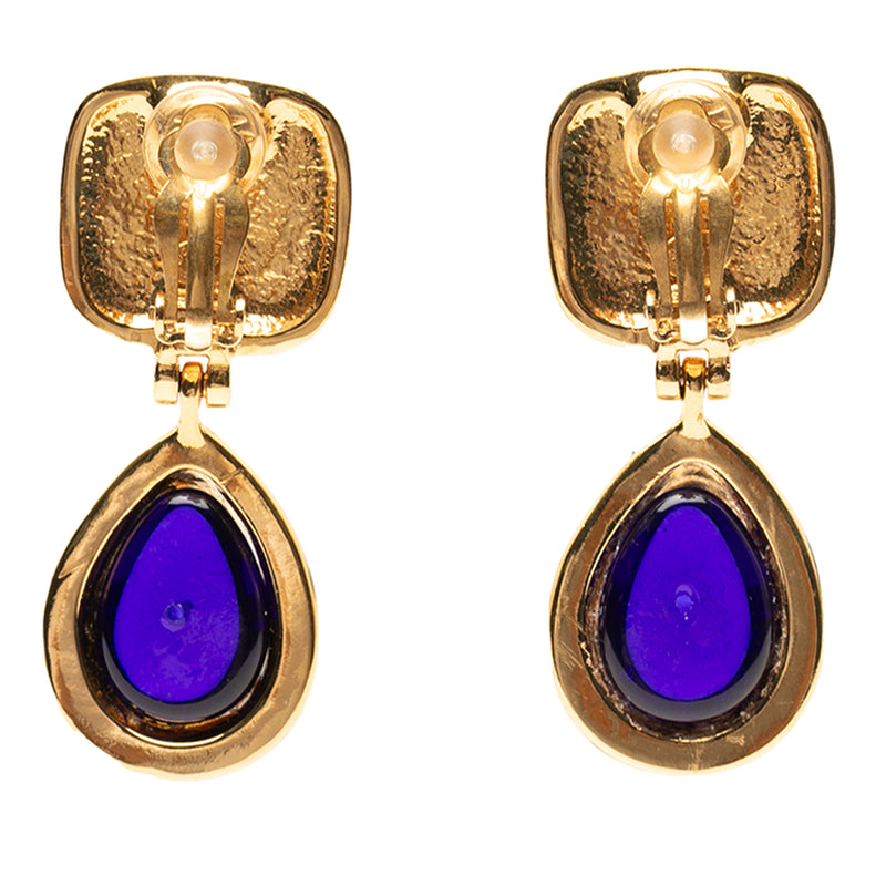 CC Gold Plated and Gripoix Glass Teardrop Clip on Earrings - Image 2