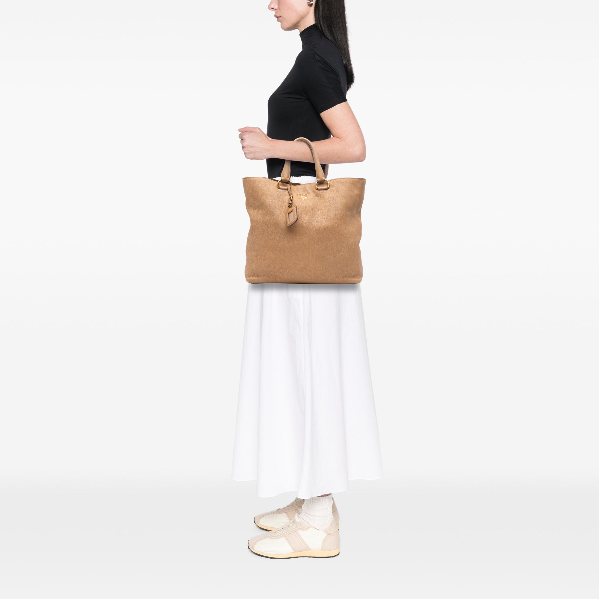 Vitello Daino Open Convertible Tote - Image 11