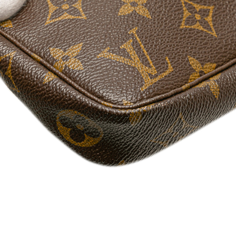 Monogram Pochette Accessoires - Image 9