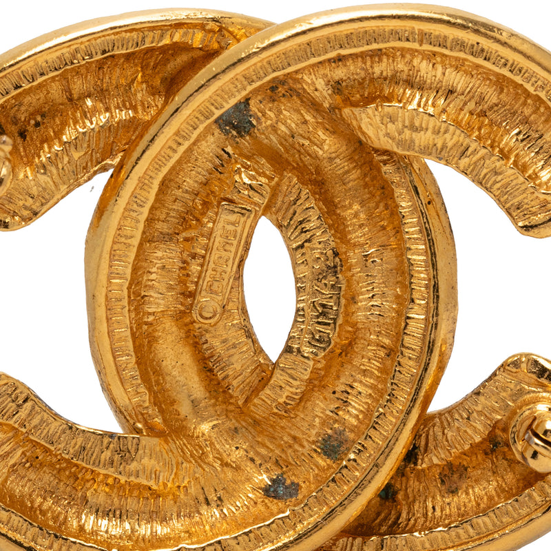 CC Gold Plated Quilted Brooch - Image 3