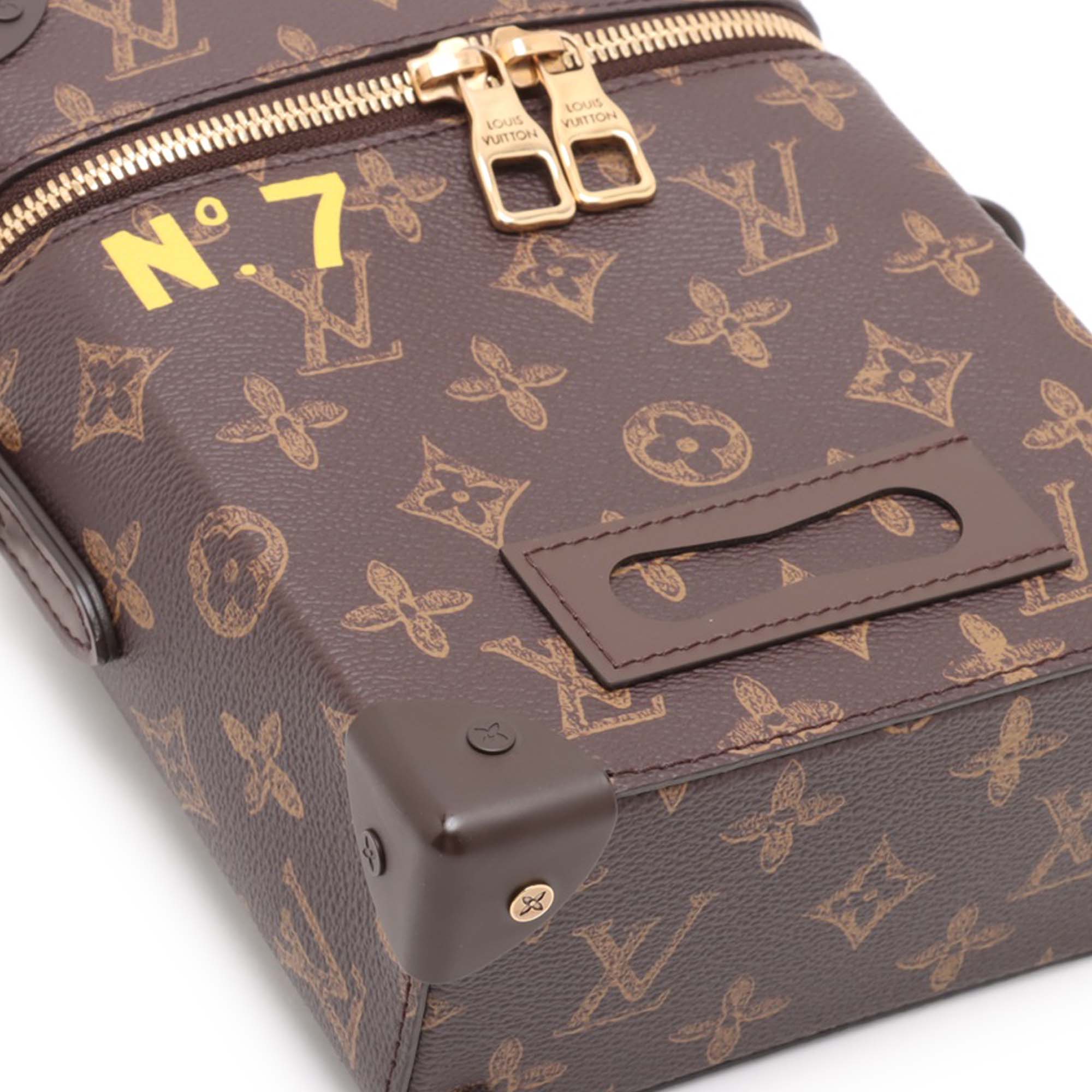 Monogram No7 Vertical Box Trunk - Image 7
