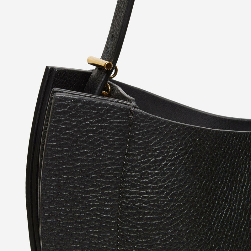 Minobossi Shoulder Bag — Black