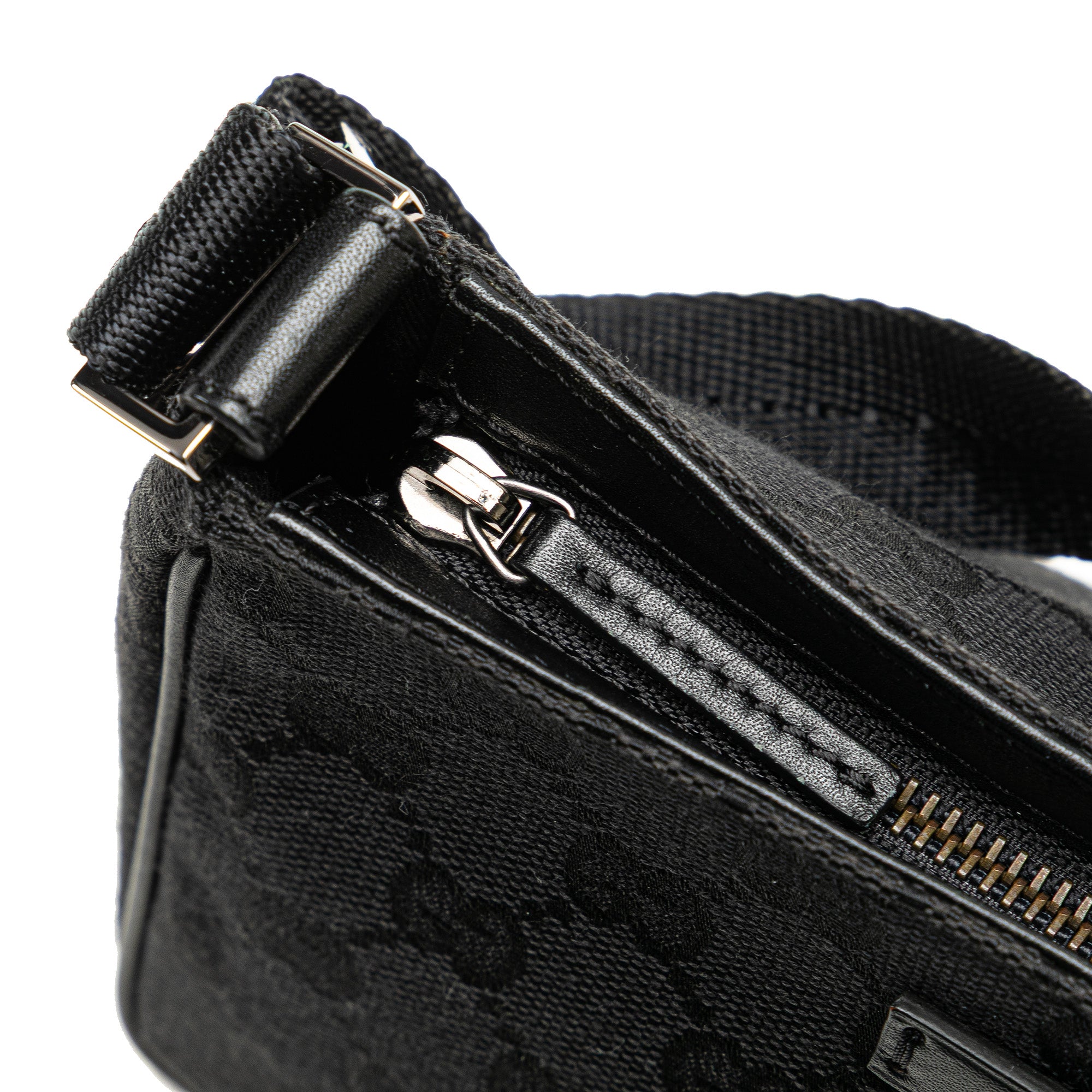 GG Canvas Handbag - Image 9