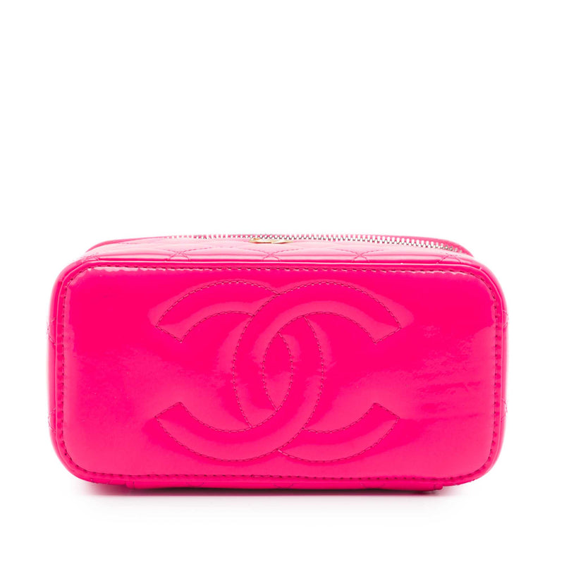 Small Quilted Patent Pearl Crush Vanity Case with Chain - Image 3