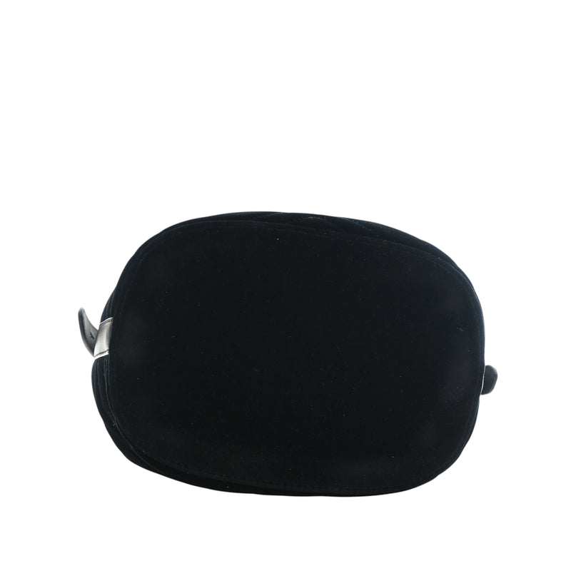 GG Marmont 2.0 Matelasse Velvet Bucket Bag - Image 3