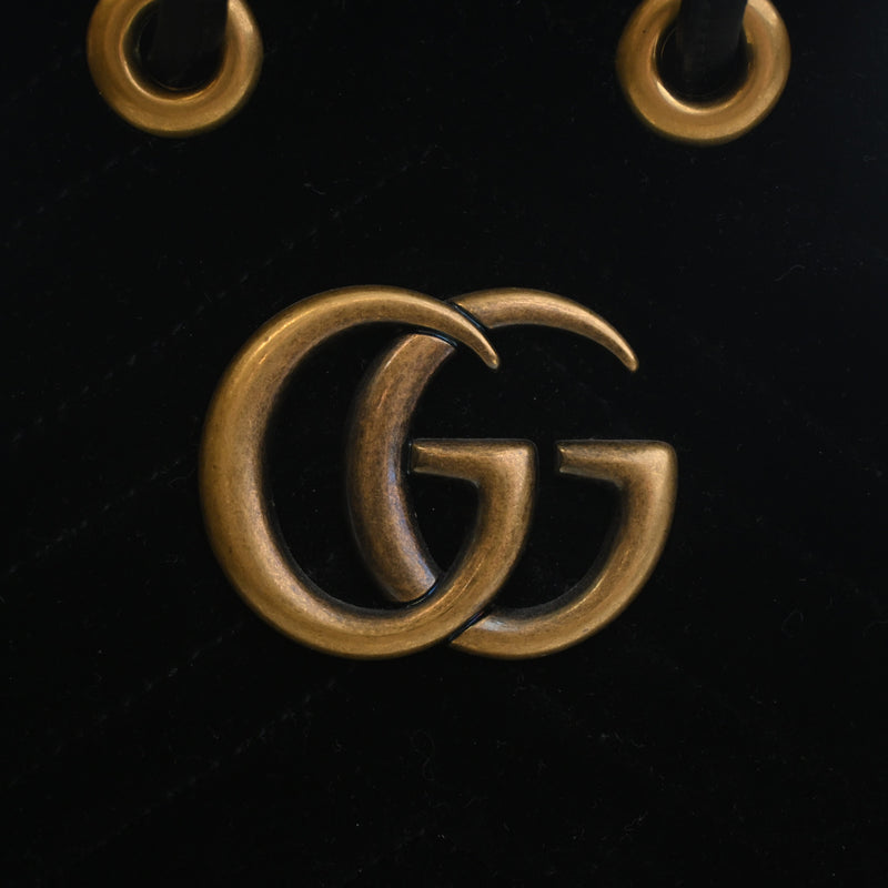 GG Marmont 2.0 Matelasse Velvet Bucket Bag - Image 5