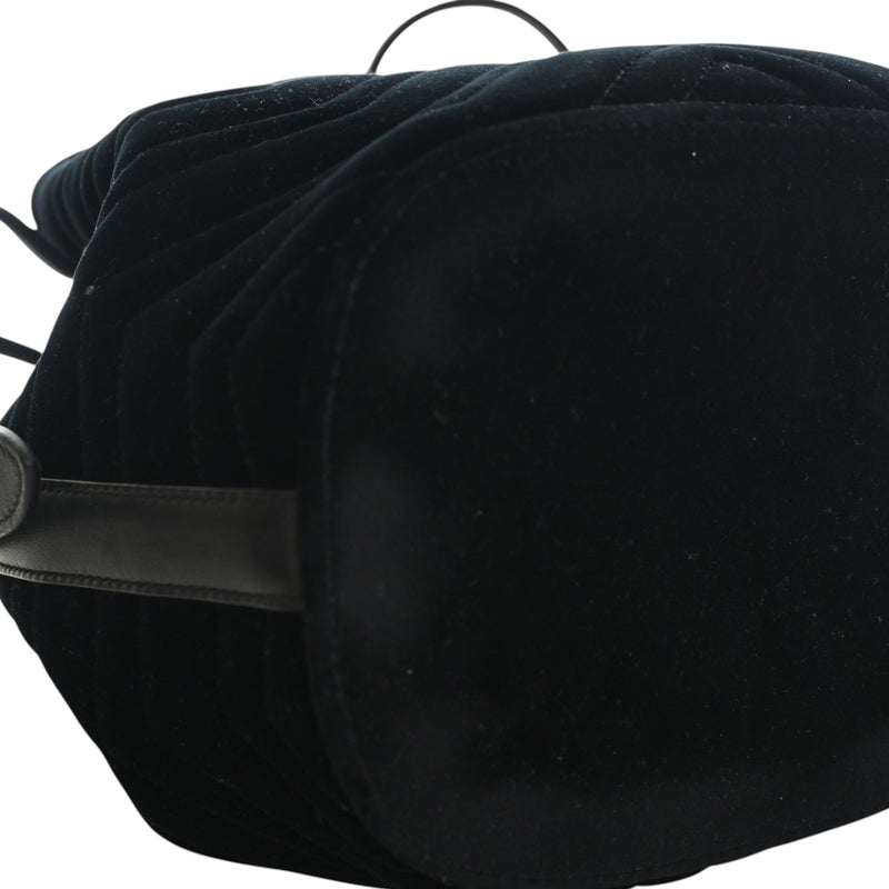 GG Marmont 2.0 Matelasse Velvet Bucket Bag - Image 7