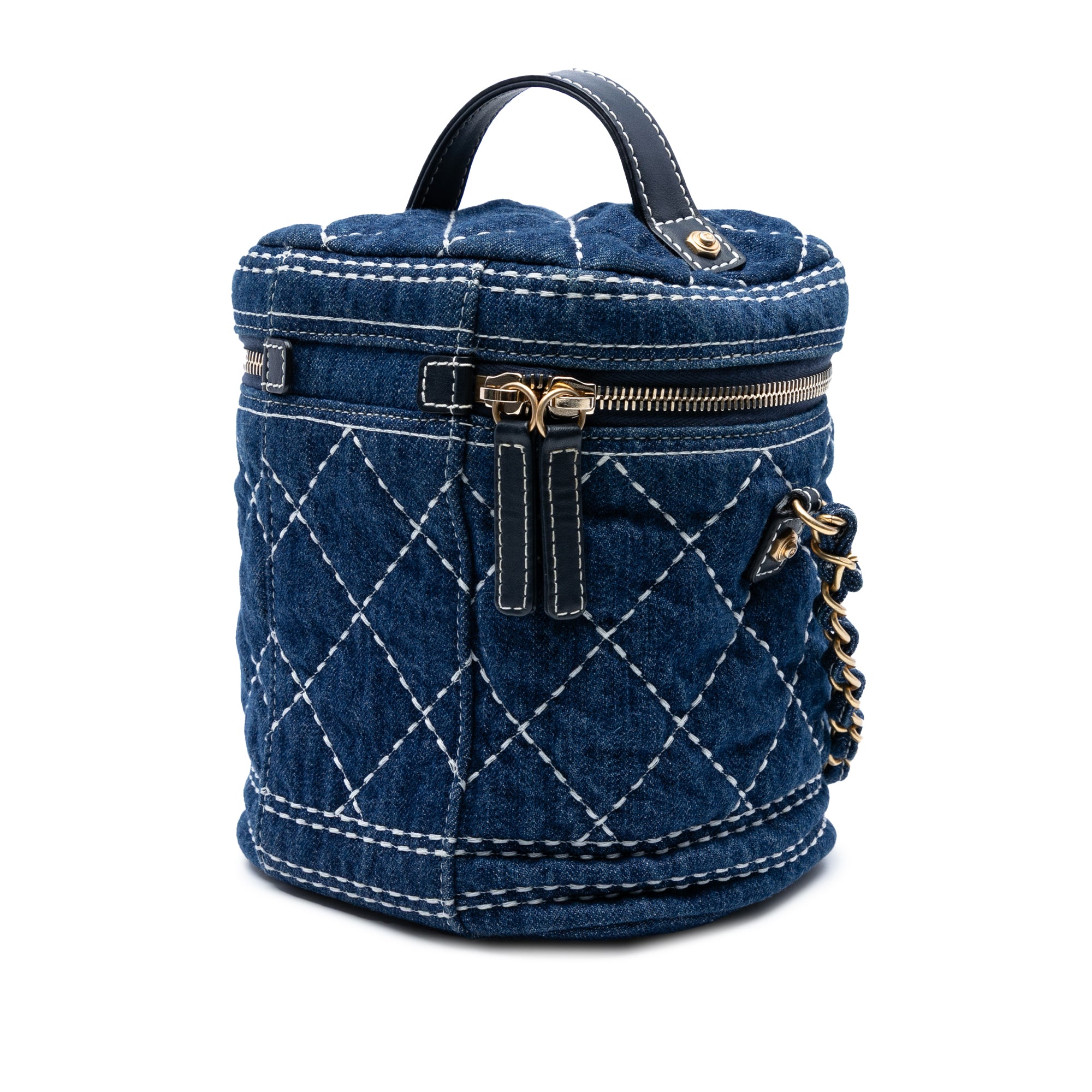 CC Quilted Denim Trip Vanity Case with Chain - Image 2