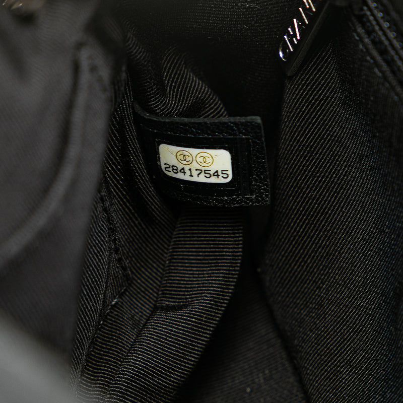 CC Quilted Lambskin Chain Camera Bag - Image 6