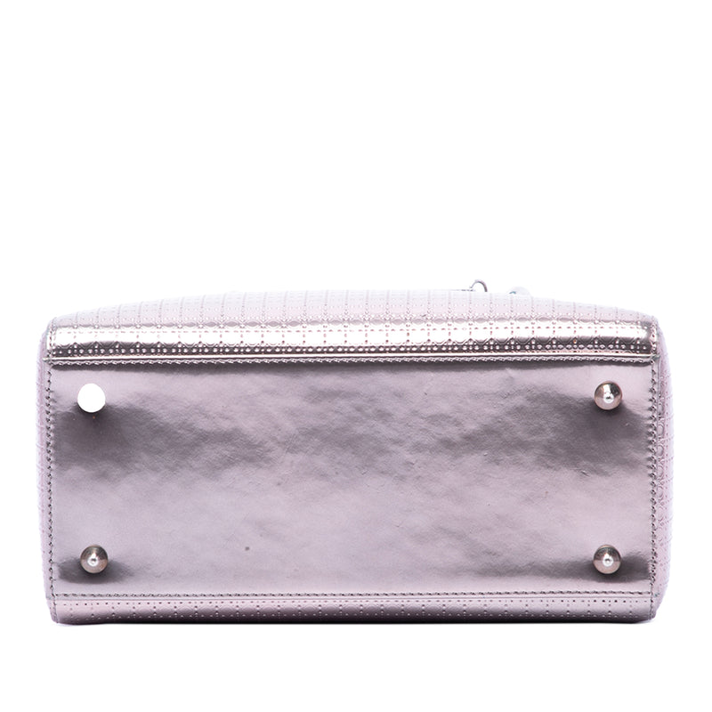 Medium Metallic Patent Microcannage Lady Dior - Image 3