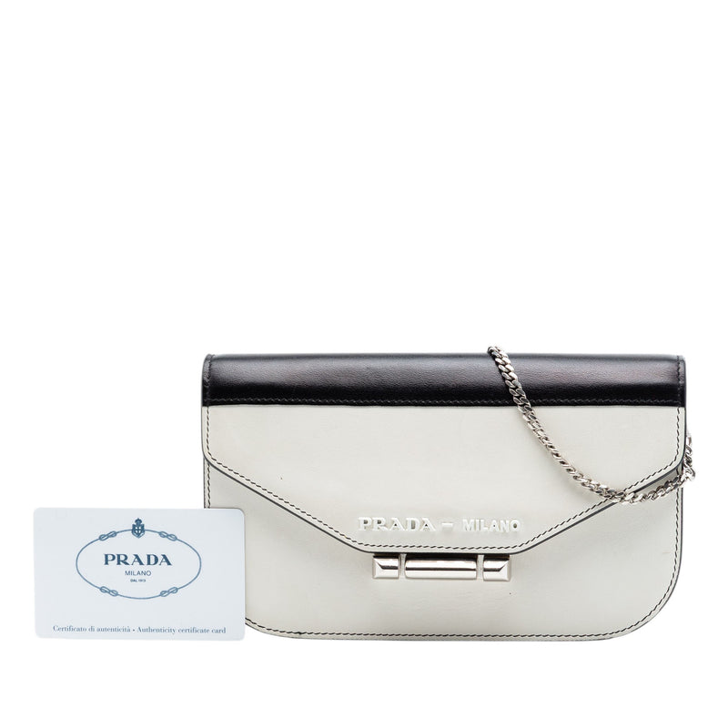 City Calf Sybille Flap Chain Crossbody - Image 7