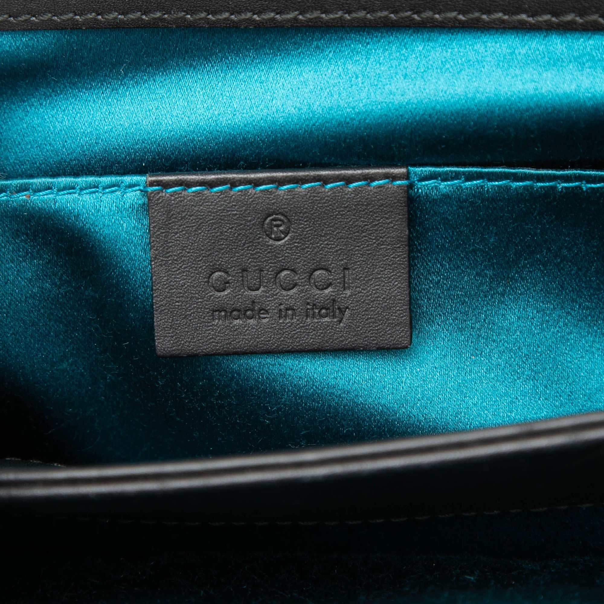 Small Suede Web Ophidia Chain Crossbody - Image 5