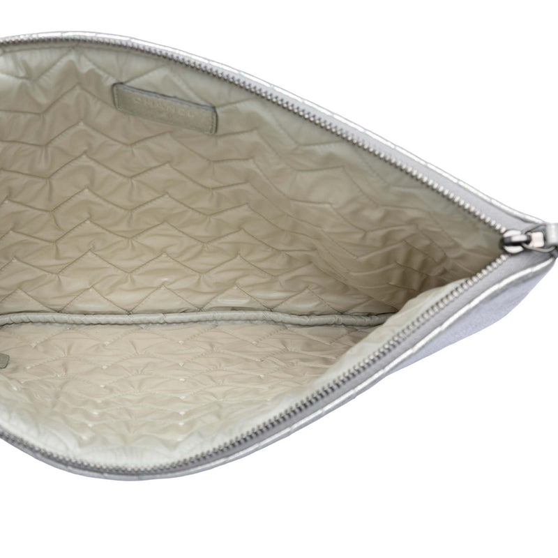 Medium Chevron Metallic Calfskin O Case Clutch - Image 4