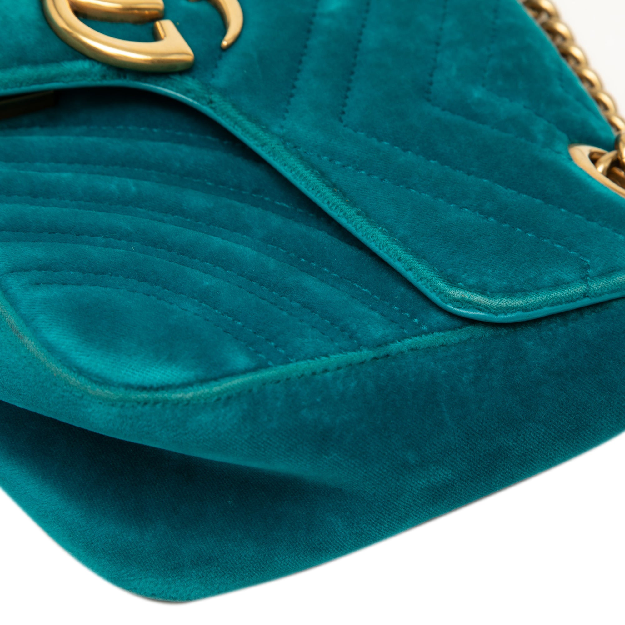 Medium GG Marmont Matelasse Velvet Shoulder Bag - Image 8