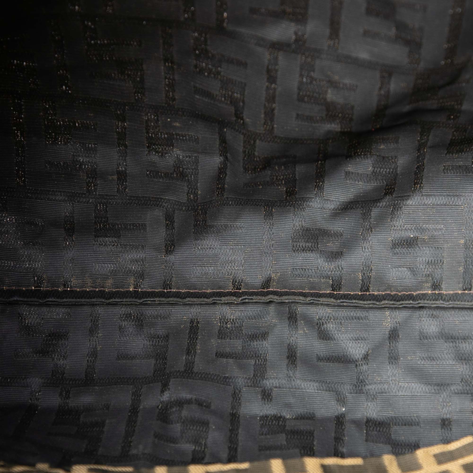Zucca Canvas Tote - Image 4