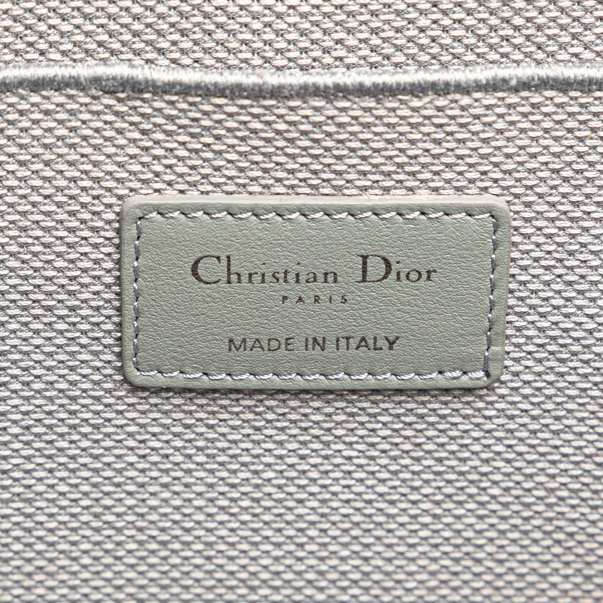 Canvas Cannage Diortravel Vanity Case - Image 5