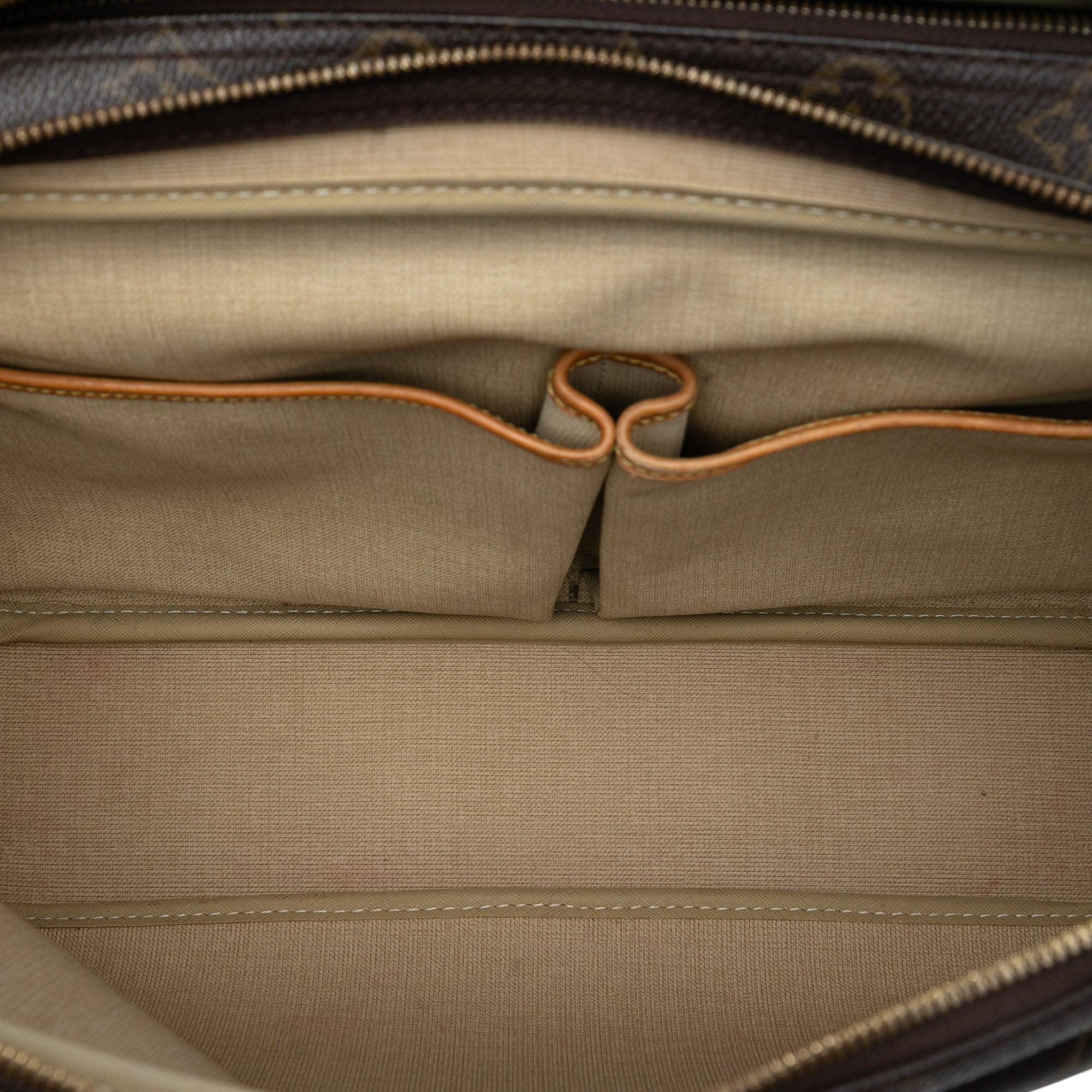 Monogram Reporter GM - Image 4