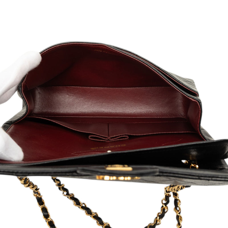 Medium Classic Lambskin Double Flap - Image 4