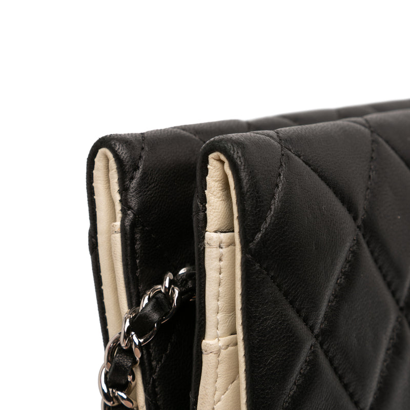 CC Bicolor Quilted Lambskin Double Sided Wallet on Chain - Image 9