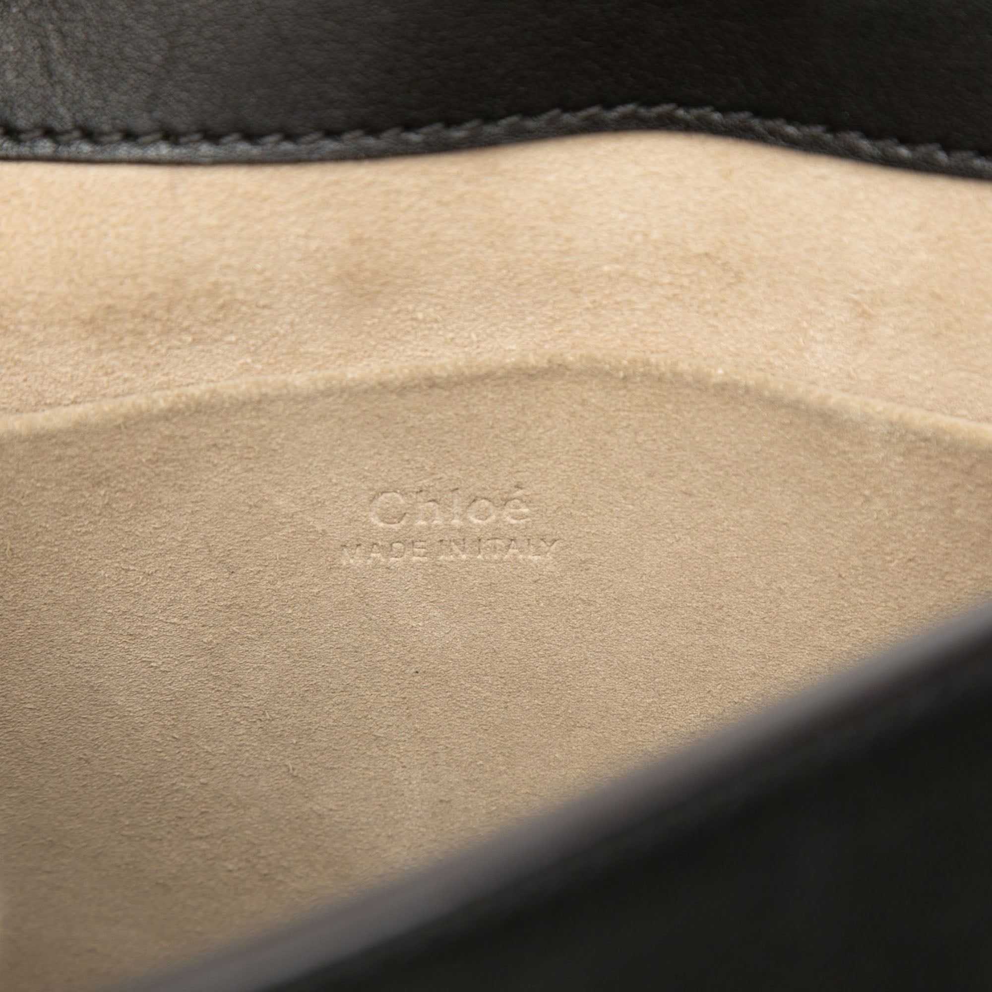 Medium Leather Nile Bracelet Satchel - Image 5