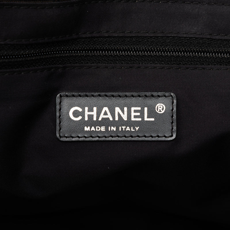 New Travel Line Nylon Tote - Image 5