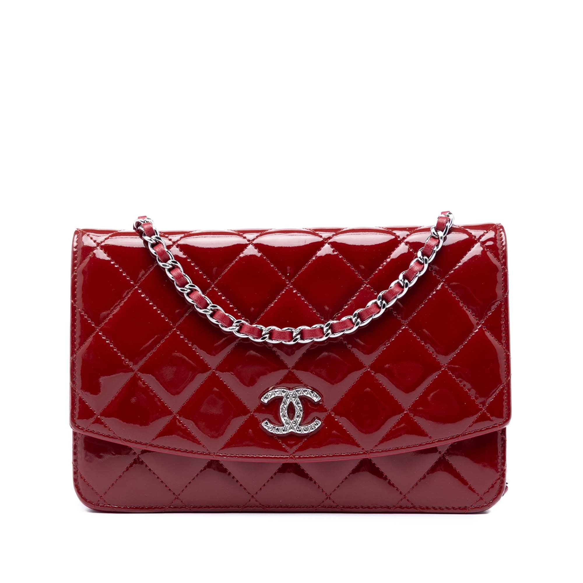 CC Quilted Patent Brilliant Wallet On Chain - Image 1