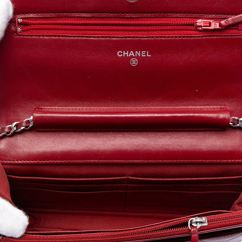CC Quilted Lambskin Wallet on Chain - Image 4