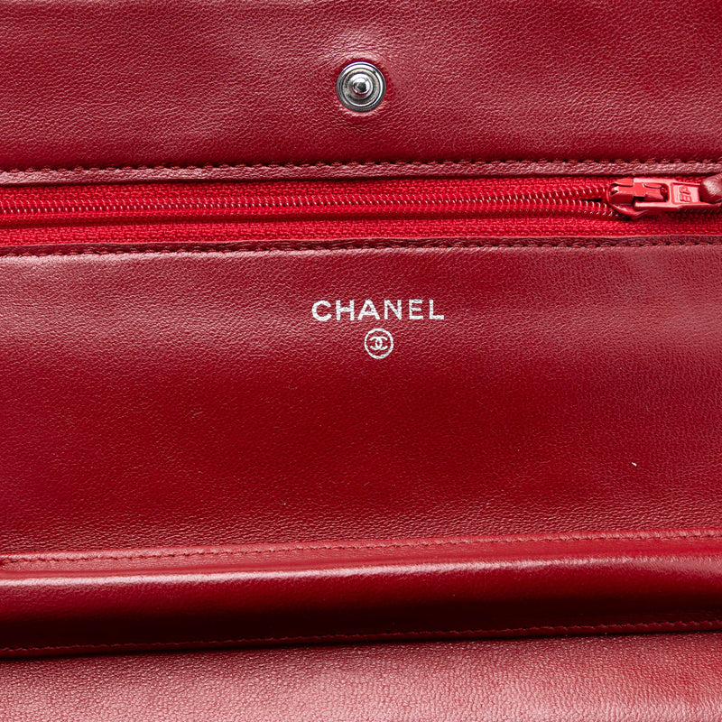 CC Quilted Lambskin Wallet on Chain - Image 5