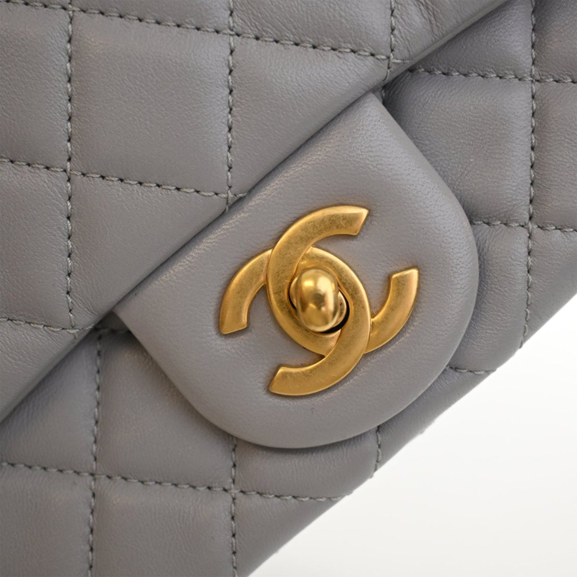 Mini Square Classic Lambskin Pearl Crush Single Flap - Image 7