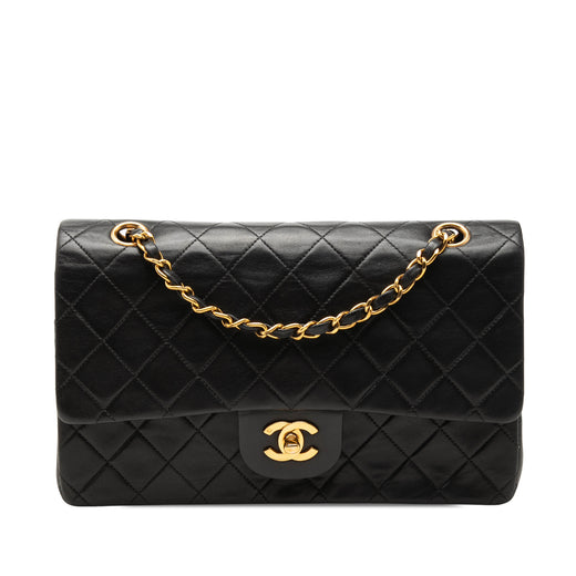 Medium Classic Lambskin Double Flap - Image 1