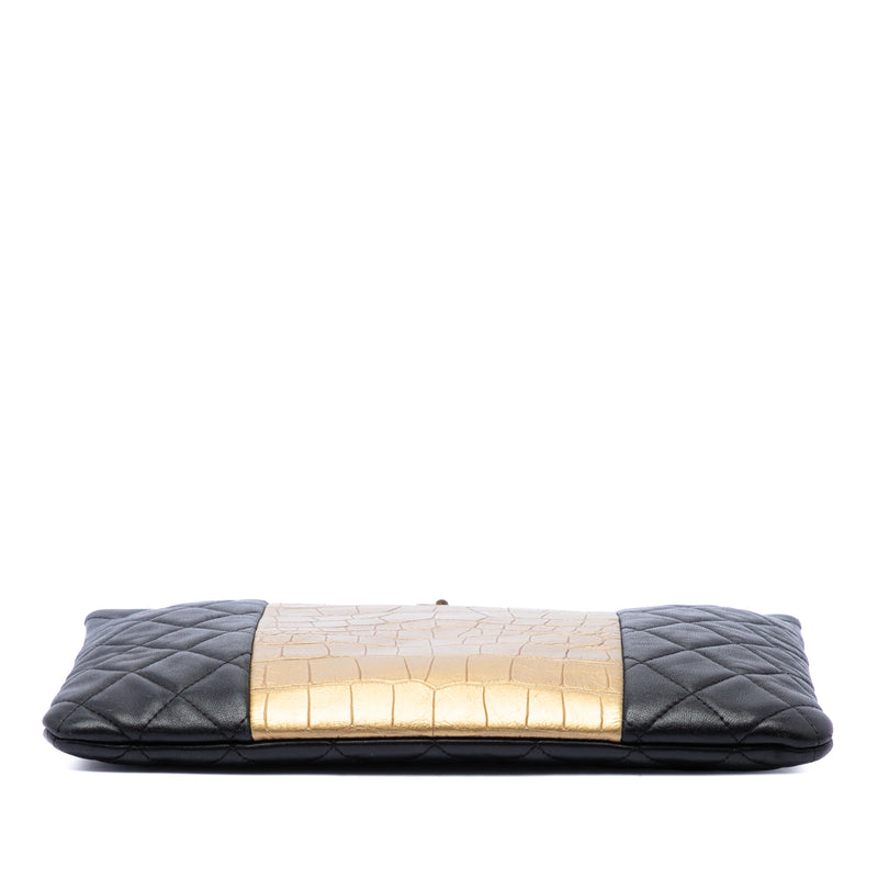 Quilted Lambskin and Crocodile Embossed Metallic Calfskin Reissue 2.55 Clutch - Image 3