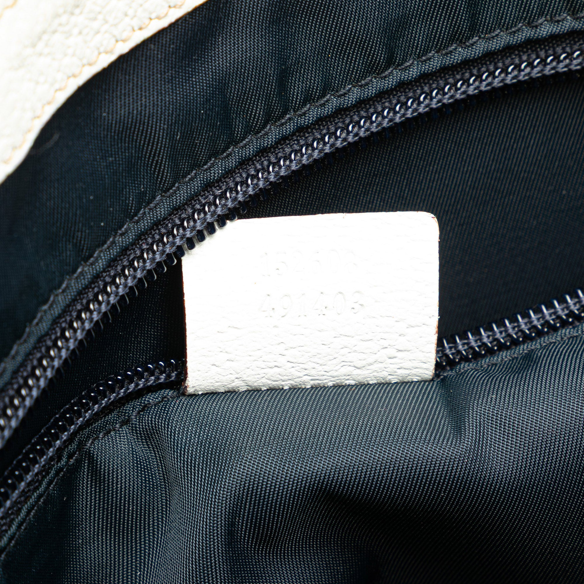 GG Supreme Web Crossbody - Image 6