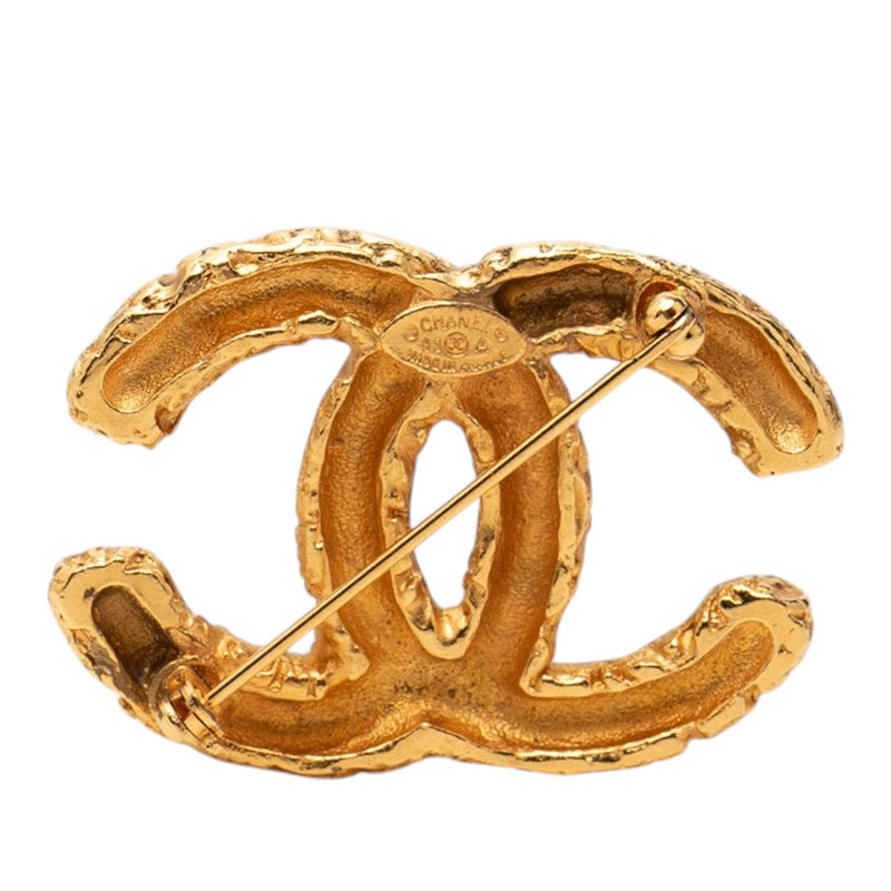 CC Gold Plated Baroque Embossed Brooch - Image 2