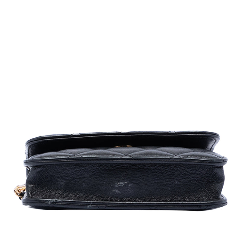 Mini Lambskin Pearl Crush Clutch with Chain - Image 3