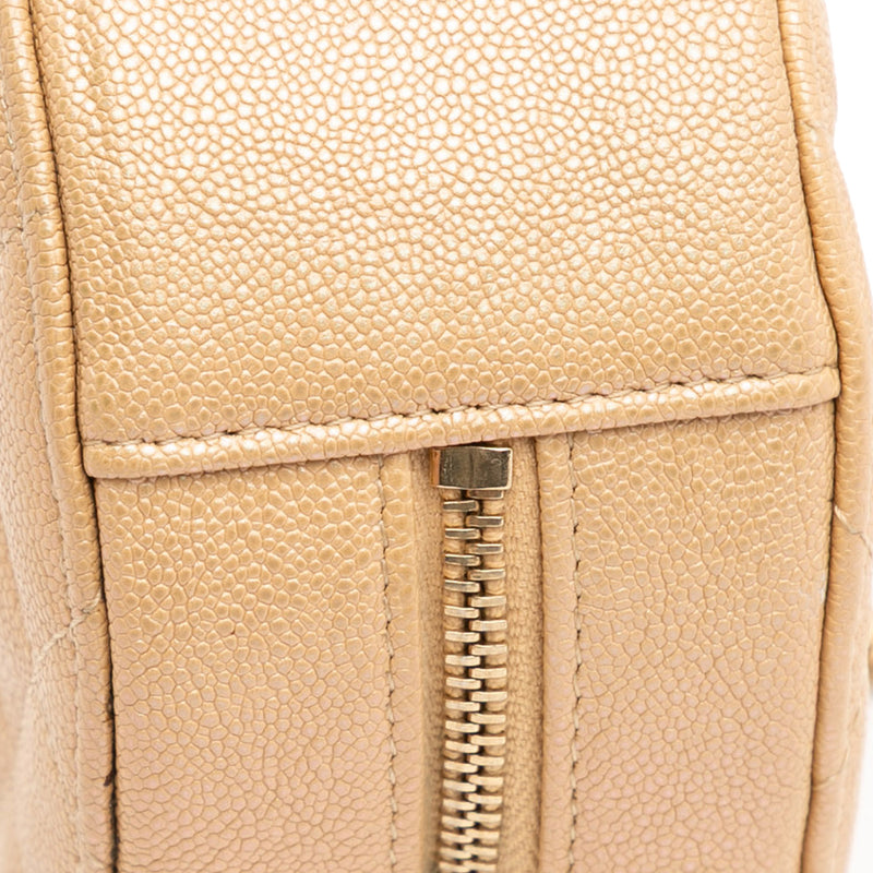 Quilted Caviar Round Clutch With Chain - Image 10