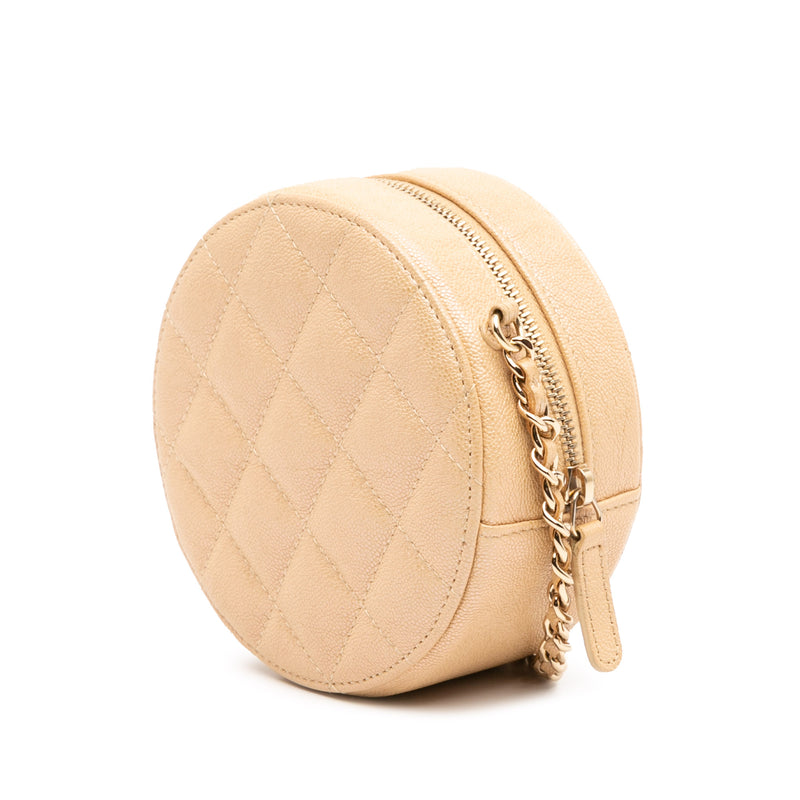 Quilted Caviar Round Clutch With Chain - Image 2