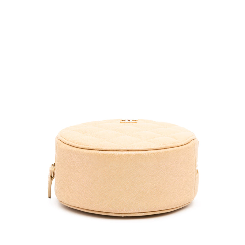Quilted Caviar Round Clutch With Chain - Image 3