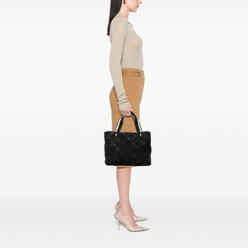 Old Travel Line Nylon Tote - Image 6
